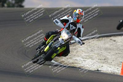 media/Sep-21-2025-TrackDaz (Sun) [[277c75b276]]/B Group/1220pm (Turn 2)/